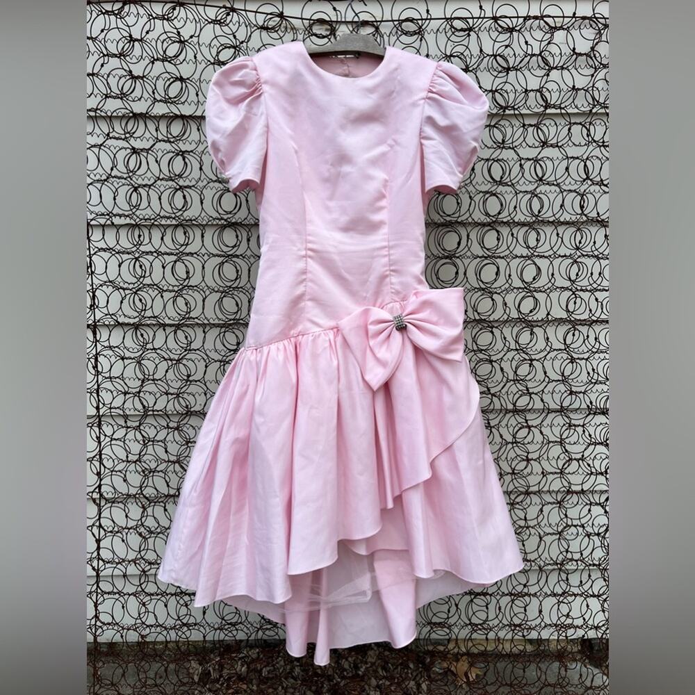 Vintage 80s Betsy & Adam Bubblegum Pink Drop Waist Puff Sleeve Ruffle Prom Dress